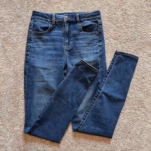 Straight Leg American Eagle Jeans 2L